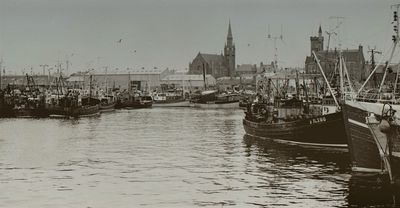 Old black and white picture of Fraserburgh Harbour